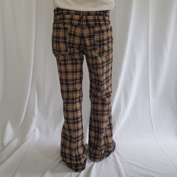 60s/70s Levi's Brown and Blue Plaid Pleated Flare Pants - Picture 4 of 6